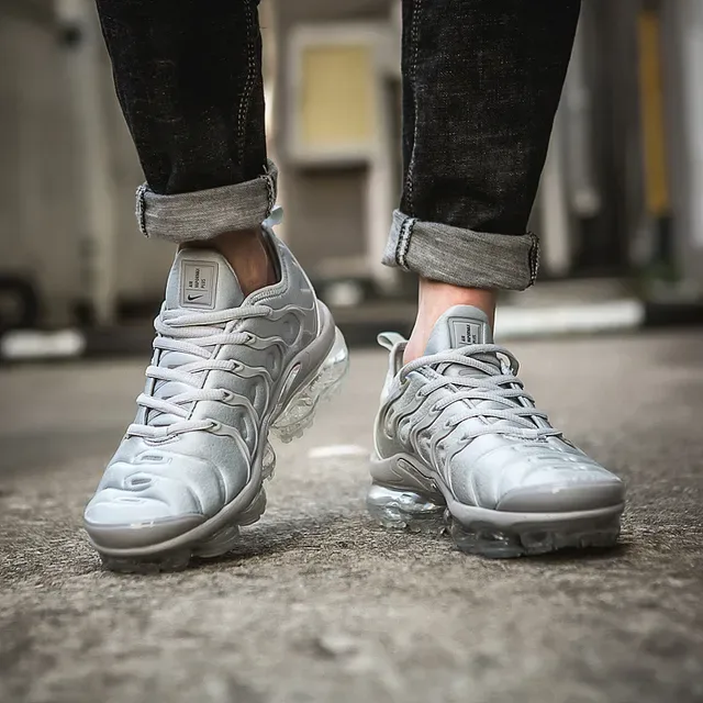 Nike Air VaporMax Plus Silver Reflective Lifestyle Sneakers 7
