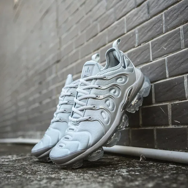 Nike Air VaporMax Plus Silver Reflective Lifestyle Sneakers 10