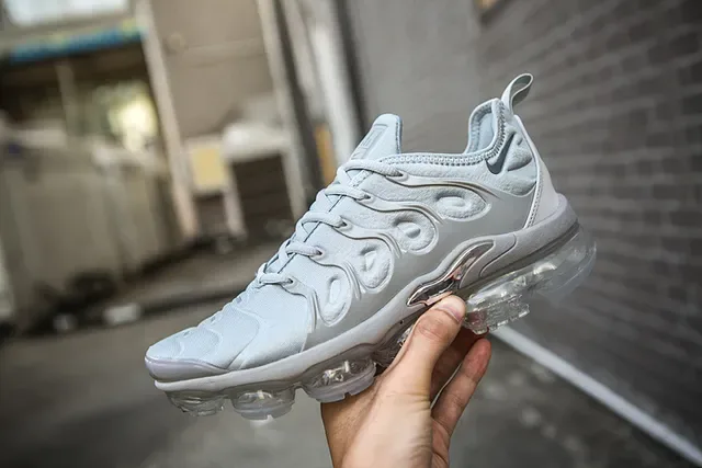Nike Air VaporMax Plus Silver Reflective Lifestyle Sneakers 11