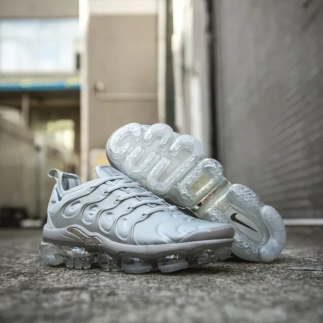 Nike Air VaporMax Plus Silver Reflective Lifestyle Sneakers 12