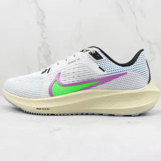 Nike Air Zoom Pegasus 40 Chaussures de course blanches violettes vertes