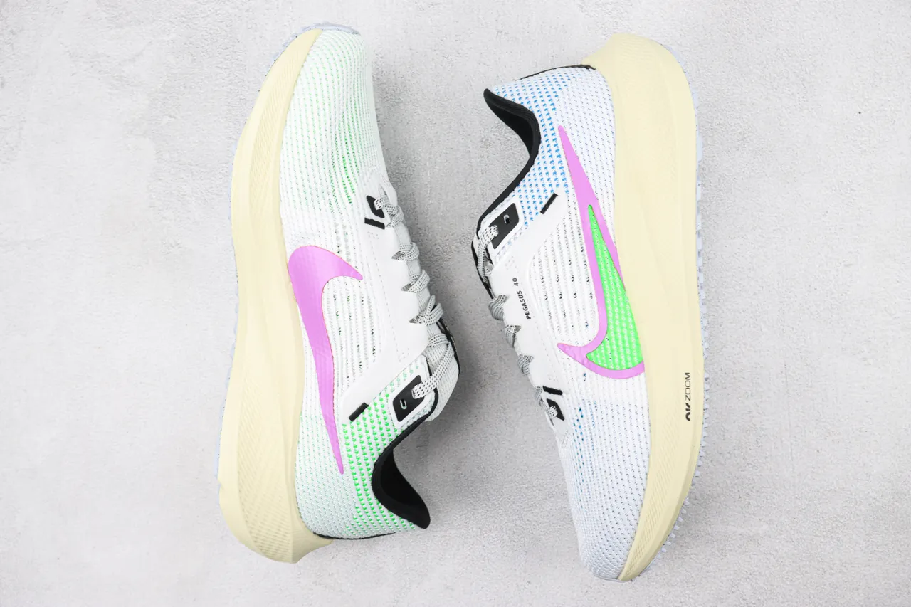 Nike Air Zoom Pegasus 40 Chaussures de course blanches violettes vertes 2