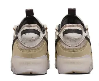 Nike Beige Black Low-Top Mesh-and-Synthetic Overlay Lifestyle Sneakers 3