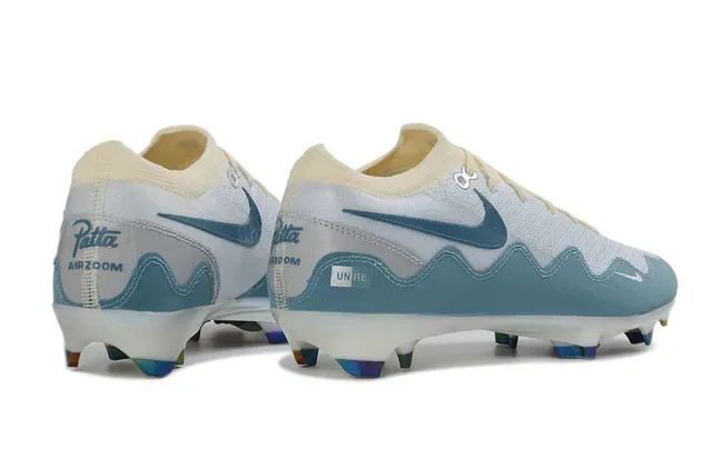 Nike Beige Bleu Overlays Ondulés Synthétiques Contrefort Talon Iridescent Firm-Ground Chaussures de Football 5