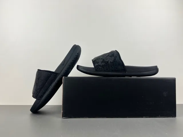 Nike Benassi JDI Kobe Snake-Print Black Slippers 11