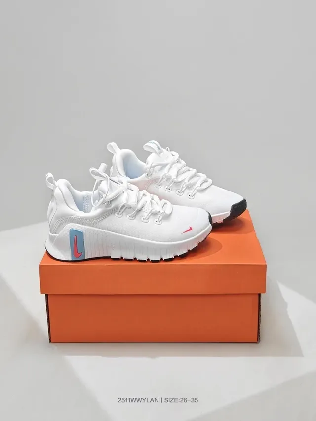 Nike Black and White Lifestyle Sneakers 16