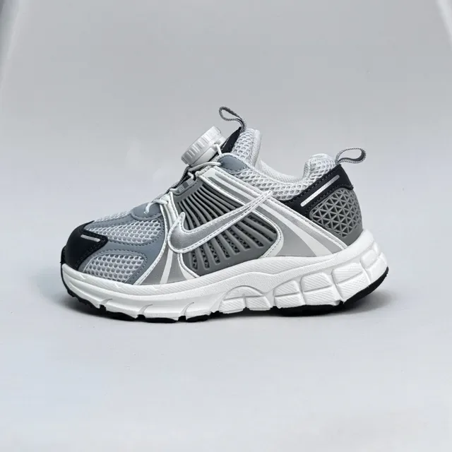 Nike Black Blue Layered Synthetic Cage Sculpted Wavy Midsole Lifestyle Sneakers 3