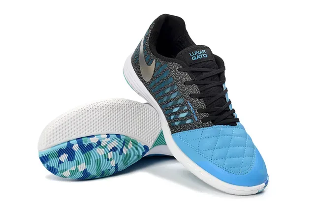 Nike Black Blue Low-Top Quilted Toe Cap Sneakers 4