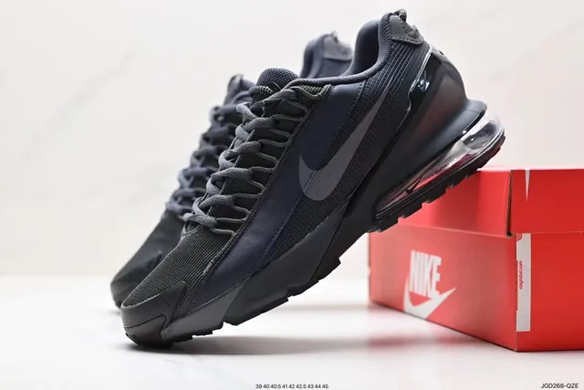 Nike Black Gray Monochromatic Mesh And Synthetic Overlay Upper Lifestyle Sneakers 7