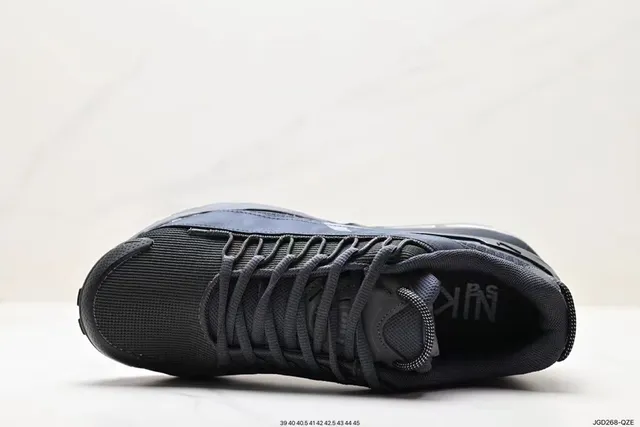 Nike Black Gray Monochromatic Mesh And Synthetic Overlay Upper Lifestyle Sneakers 8