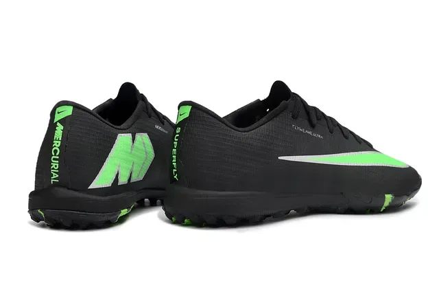 Nike Preto e Verde Flyweave Upper Neon Swoosh Accent Sapatos de Futebol Turf 5