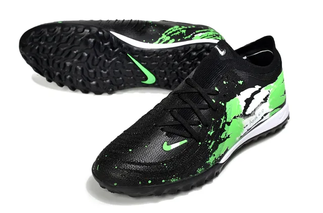 Nike Sapatos de futebol turf preto e verde com upper de knit e gráfico de salpicadura de tinta 4