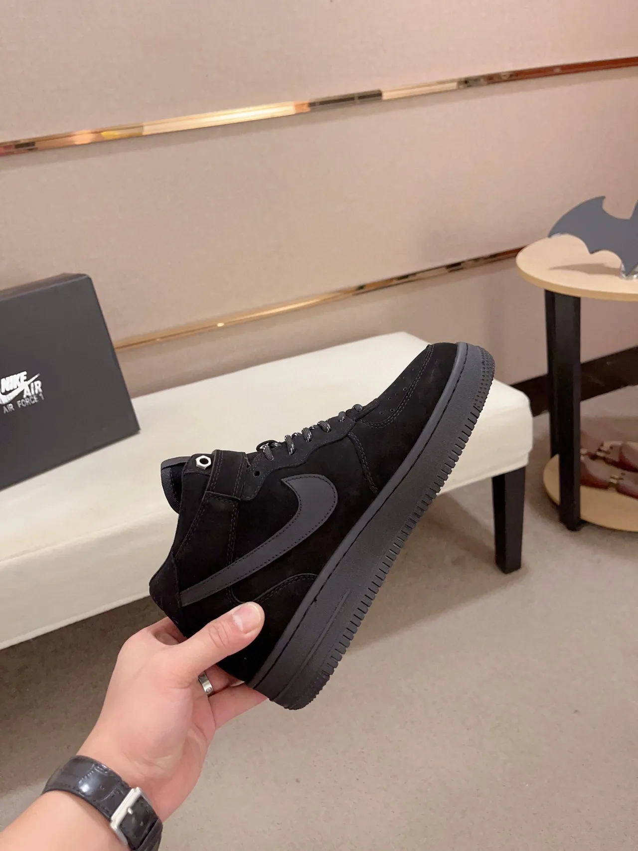 Nike Black High-Top Suede Upper Lifestyle Sneakers 6