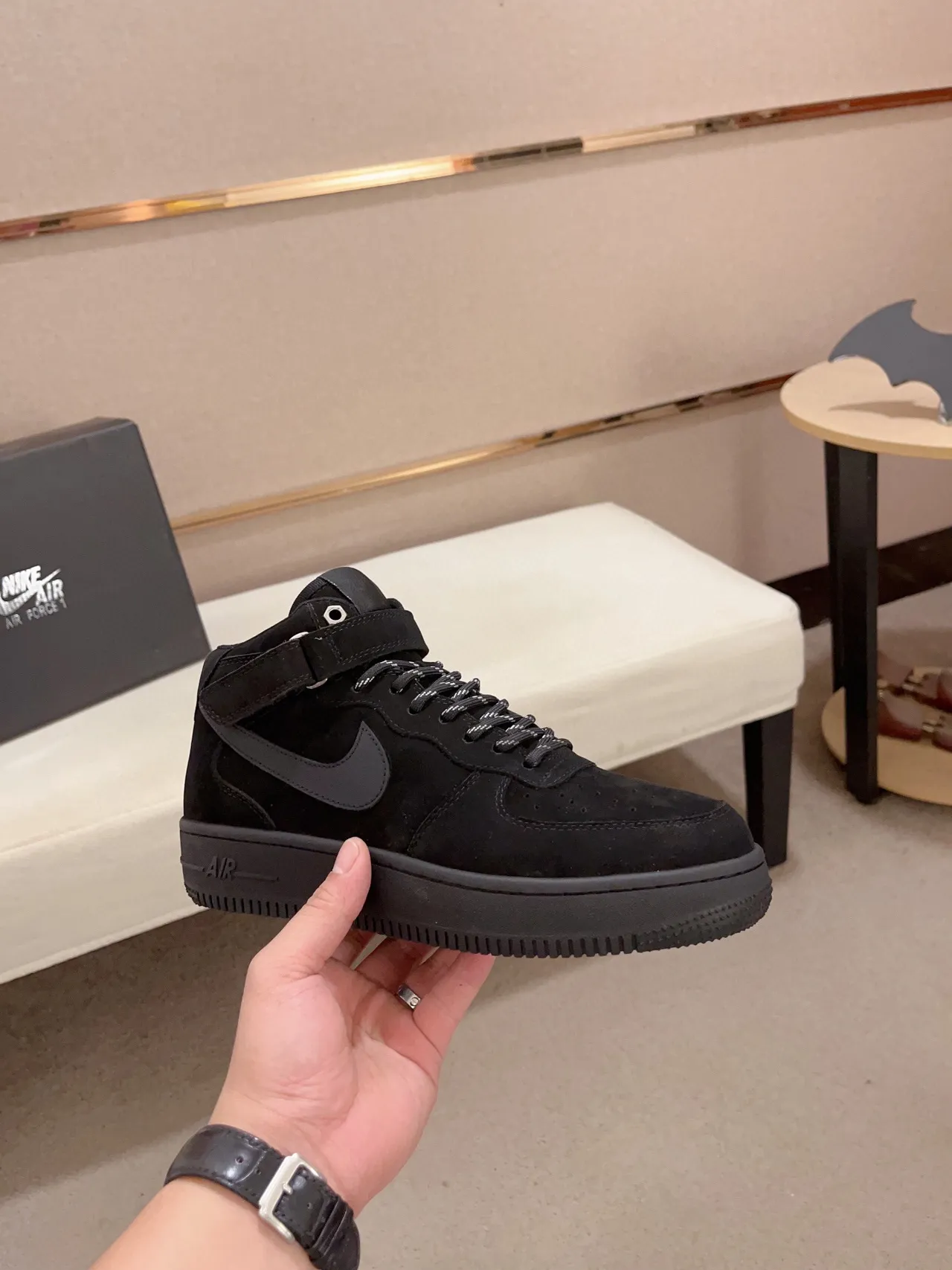 Nike Black High-Top Suede Upper Lifestyle Sneakers 7