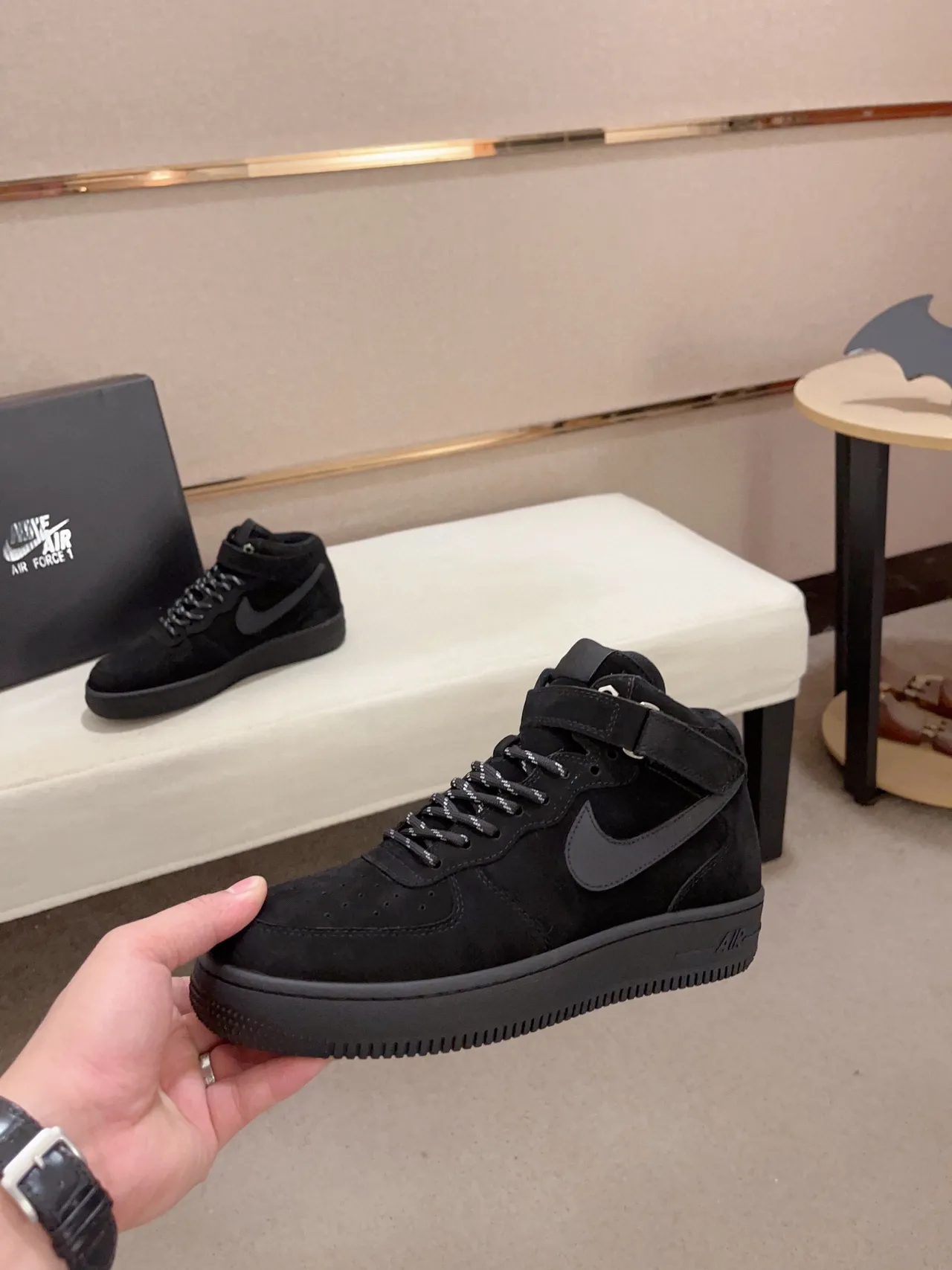 Nike Black High-Top Suede Upper Lifestyle Sneakers 8