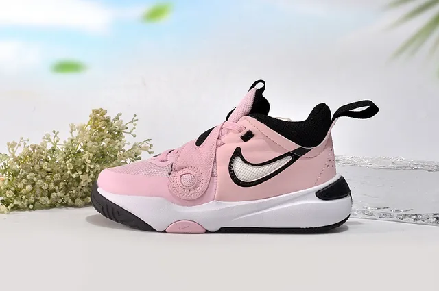 Nike Black Pink Low-Top Dual-Strap Closure Basketball Shoes 10
