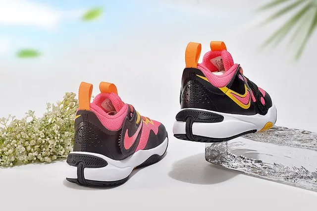 Nike Black Pink Low-Top Dual-Strap Closure Basketball Shoes 24