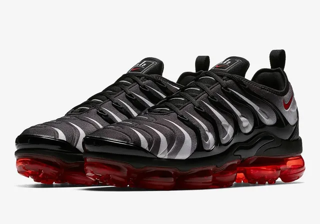 Nike Black Red Wavy Synthetic Cage Overlays Translucent Visible Air Unit Lifestyle Sneakers 4