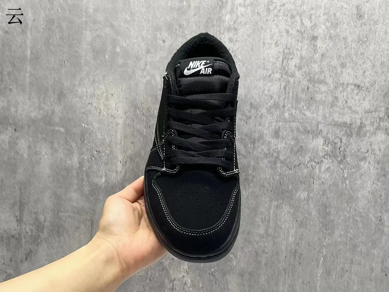 Nike Black White Suede Upper Contrast Stitching Lifestyle Sneakers 3