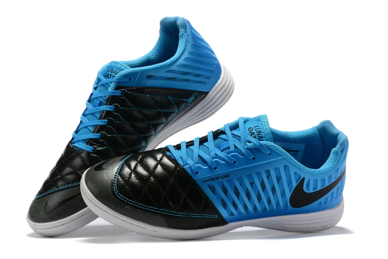 Nike Chaussures de football indoor bleu noir matelassage orteil recouvrement synthétique perforé 4