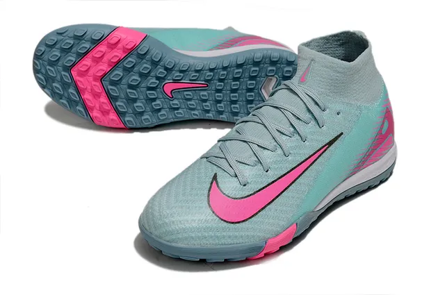 Nike Zapatillas de fútbol para turf con upper de calcetín de punto ajustable tipo calcetín, tobillo alto, color azul y rosa 3