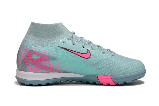 Nike Zapatillas de fútbol para turf con upper de calcetín de punto ajustable tipo calcetín, tobillo alto, color azul y rosa 5