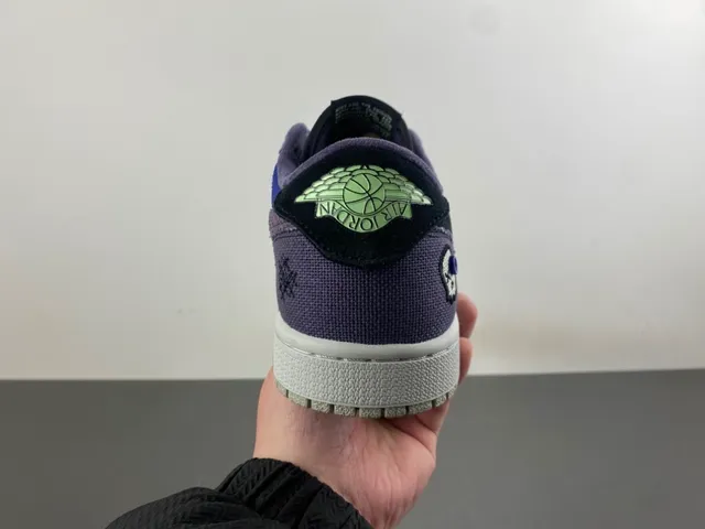 Nike Blue Purple Patchwork Canvas Embroidered Skull Detail Lifestyle Sneakers 4
