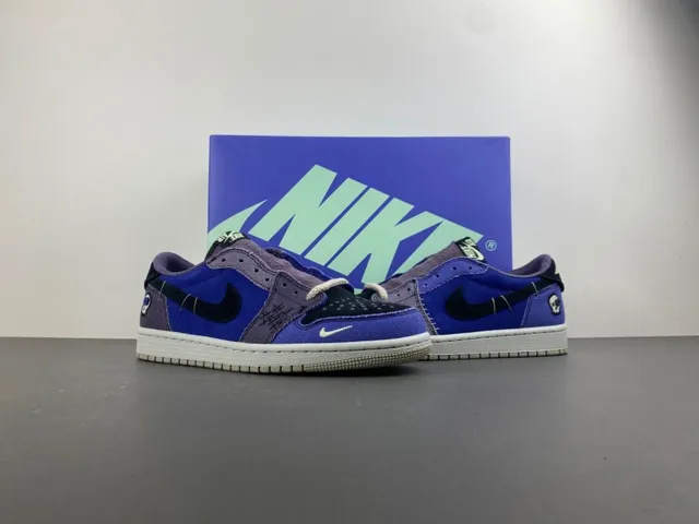 Nike Blue Purple Patchwork Canvas Embroidered Skull Detail Lifestyle Sneakers 13