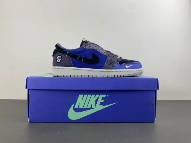 Nike Blue Purple Patchwork Canvas Embroidered Skull Detail Lifestyle Sneakers 15
