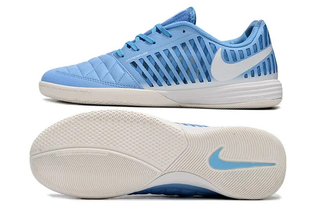 Nike Blue White Caged Ventilation Quilted Toe Box Sneakers 3