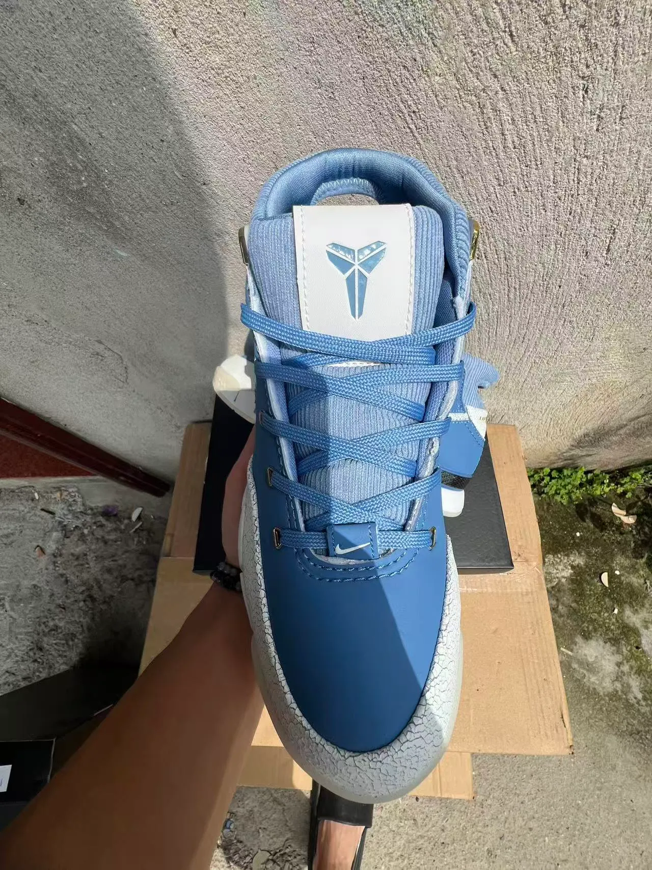 Nike Blue White High-Top Silhouette Light Synthetic Upper Basketball Shoes 3