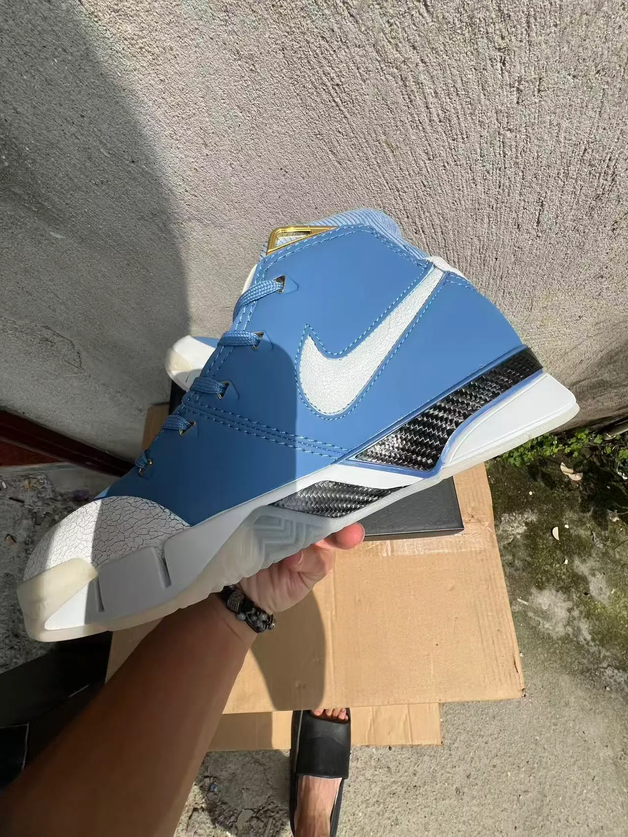 Nike Blue White High-Top Silhouette Light Synthetic Upper Basketball Shoes 5