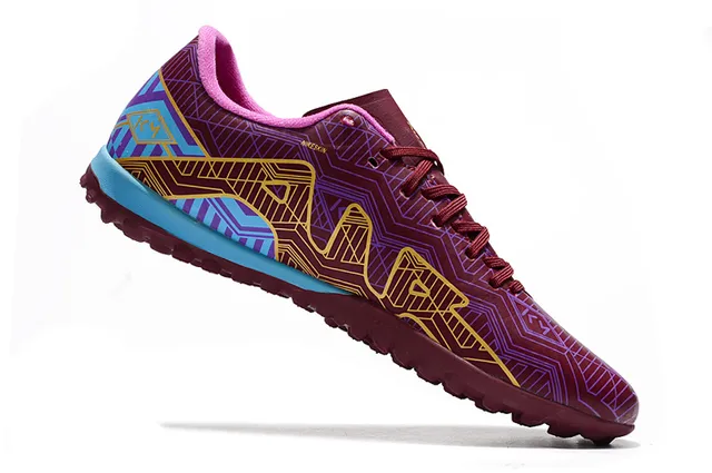 Nike Bordeaux Multicolore Coupe basse Impression géométrique Partie supérieure Chaussures de football pelouse artificielle 3