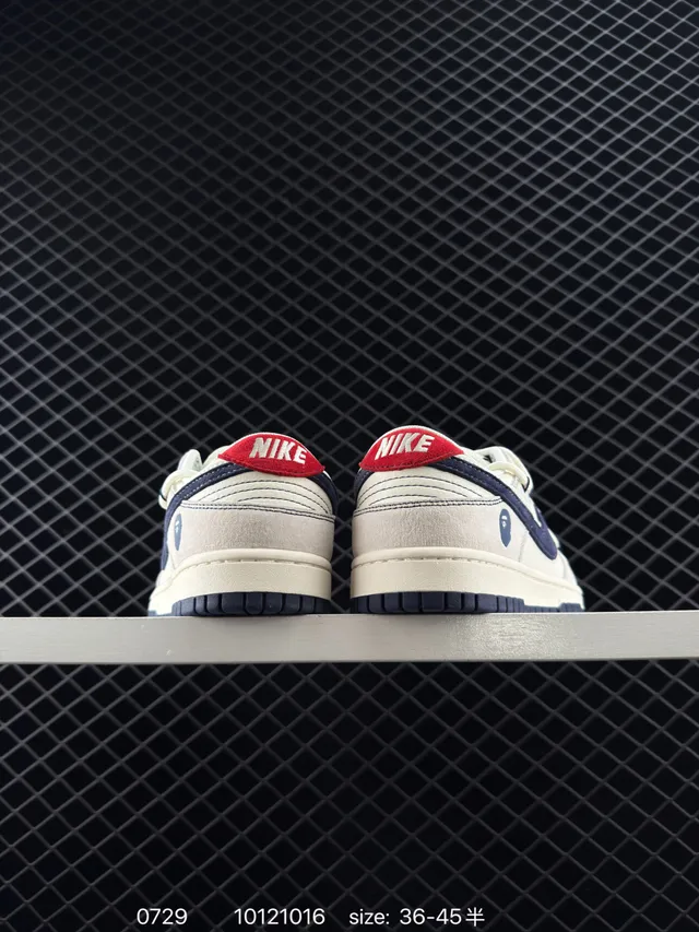 Chaussures Nike Dunk Low Beige Navy Cupsole Perforated Leather Upper Skateboard Shoes 3