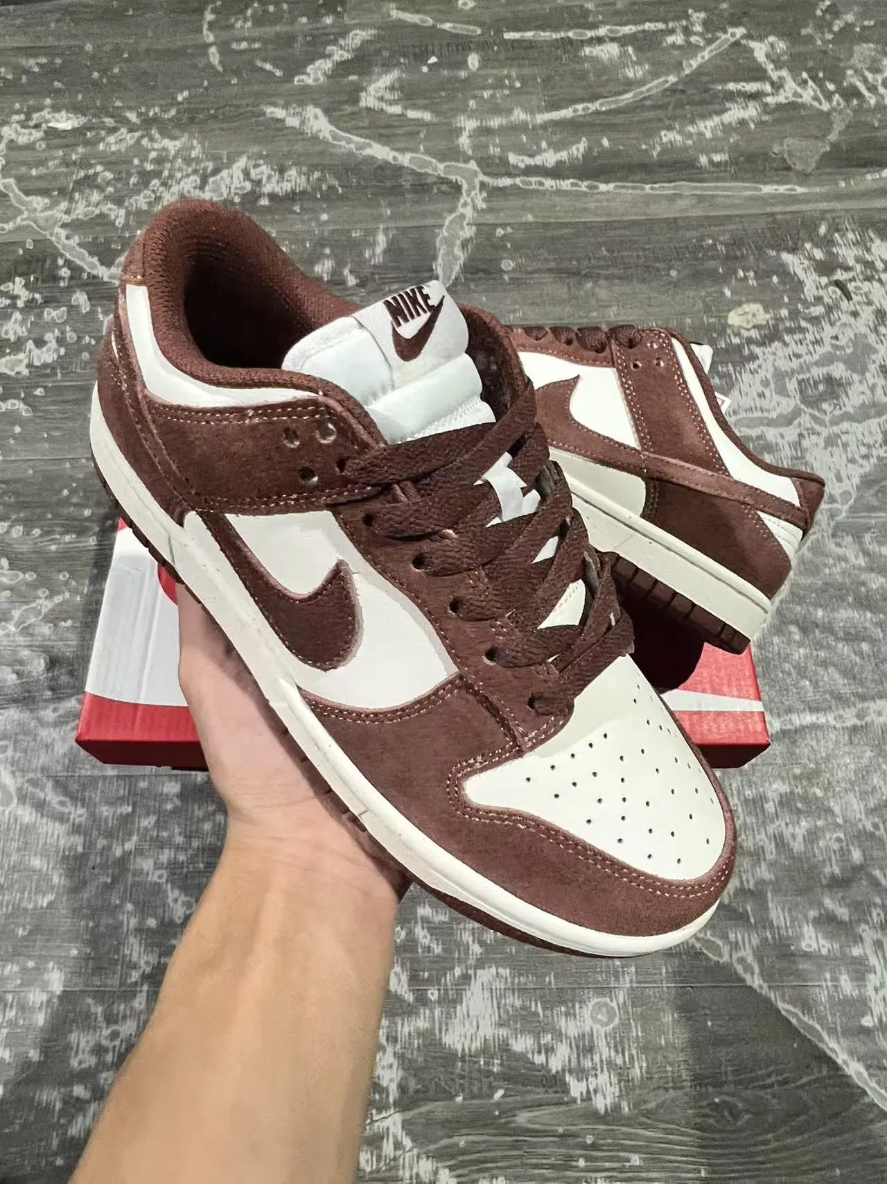 Nike Dunk Low Brown and White Lifestyle Sneakers 2