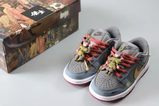 Nike Dunk Low Gray Gold Red Lifestyle Sneakers 9