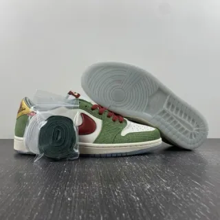 Nike Dunk Low Green Maroon Gold Lifestyle Sneakers