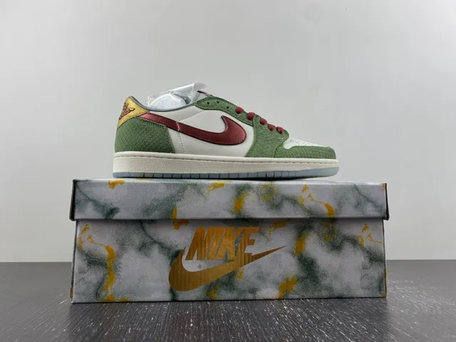Nike Dunk Low Green Maroon Gold Lifestyle Sneakers 16