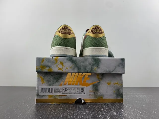 Nike Dunk Low Green Maroon Gold Lifestyle Sneakers 17