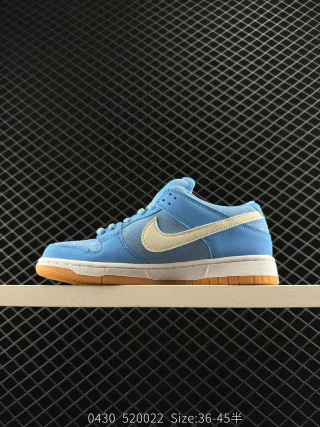 Nike Dunk Low أزرق فاتح كريمي غم حذاء تزلج 5