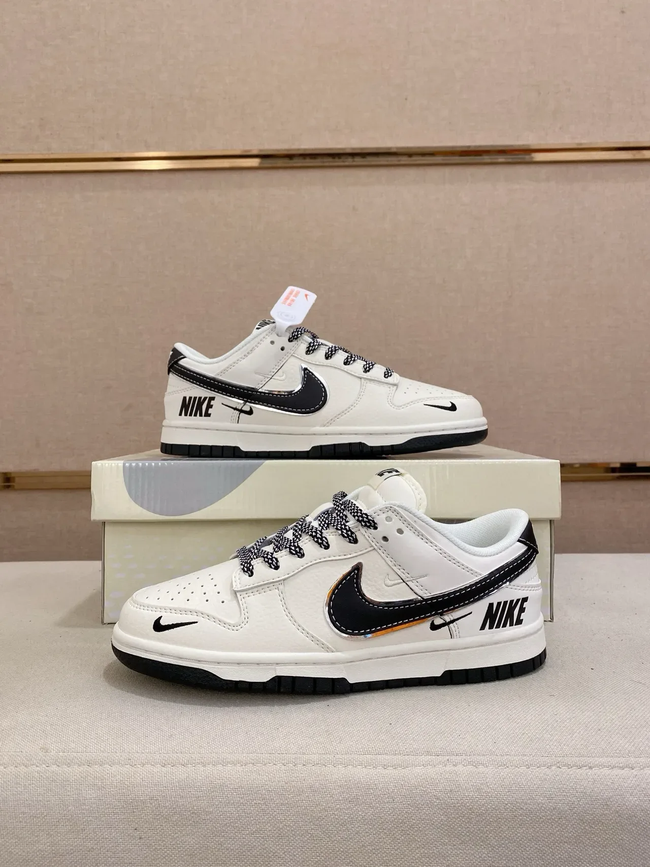 Nike Dunk Low Off-White Black Lifestyle Sneakers 7