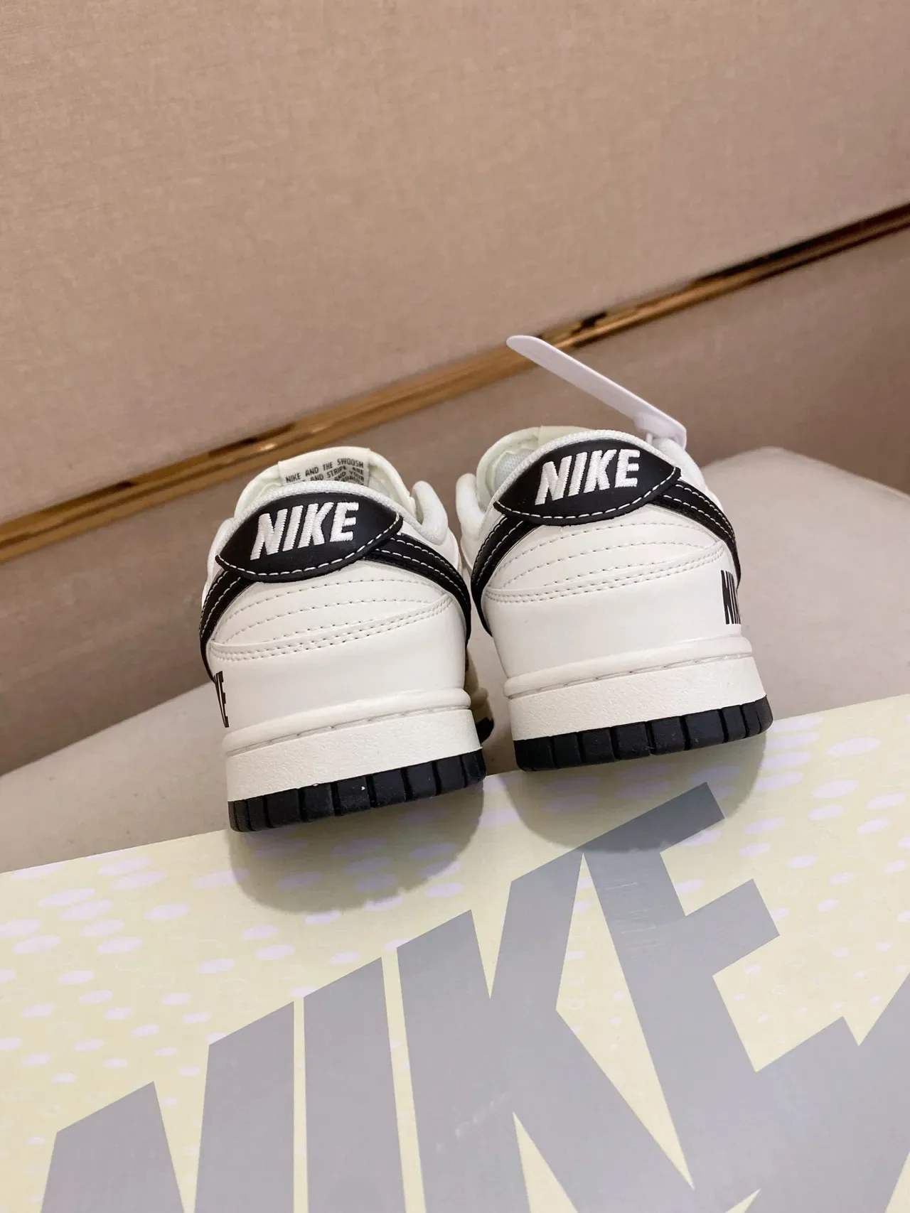 Nike Dunk Low Off-White Black Lifestyle Sneakers 8
