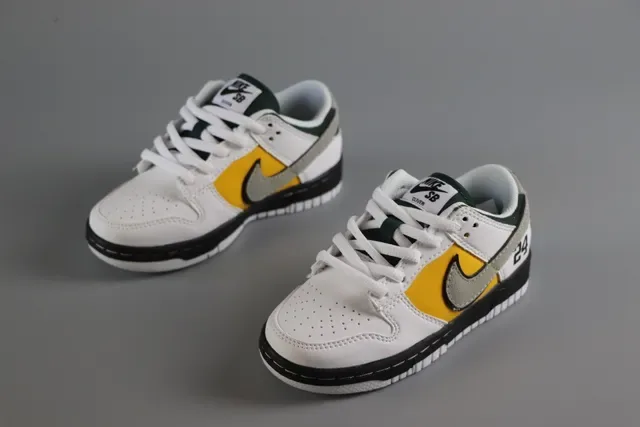 Nike Dunk Low Pink and White Lifestyle Sneakers 17