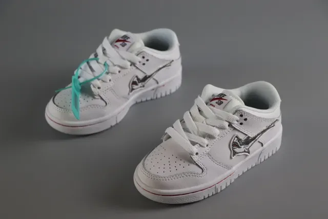 Nike Dunk Low Pink and White Lifestyle Sneakers 24