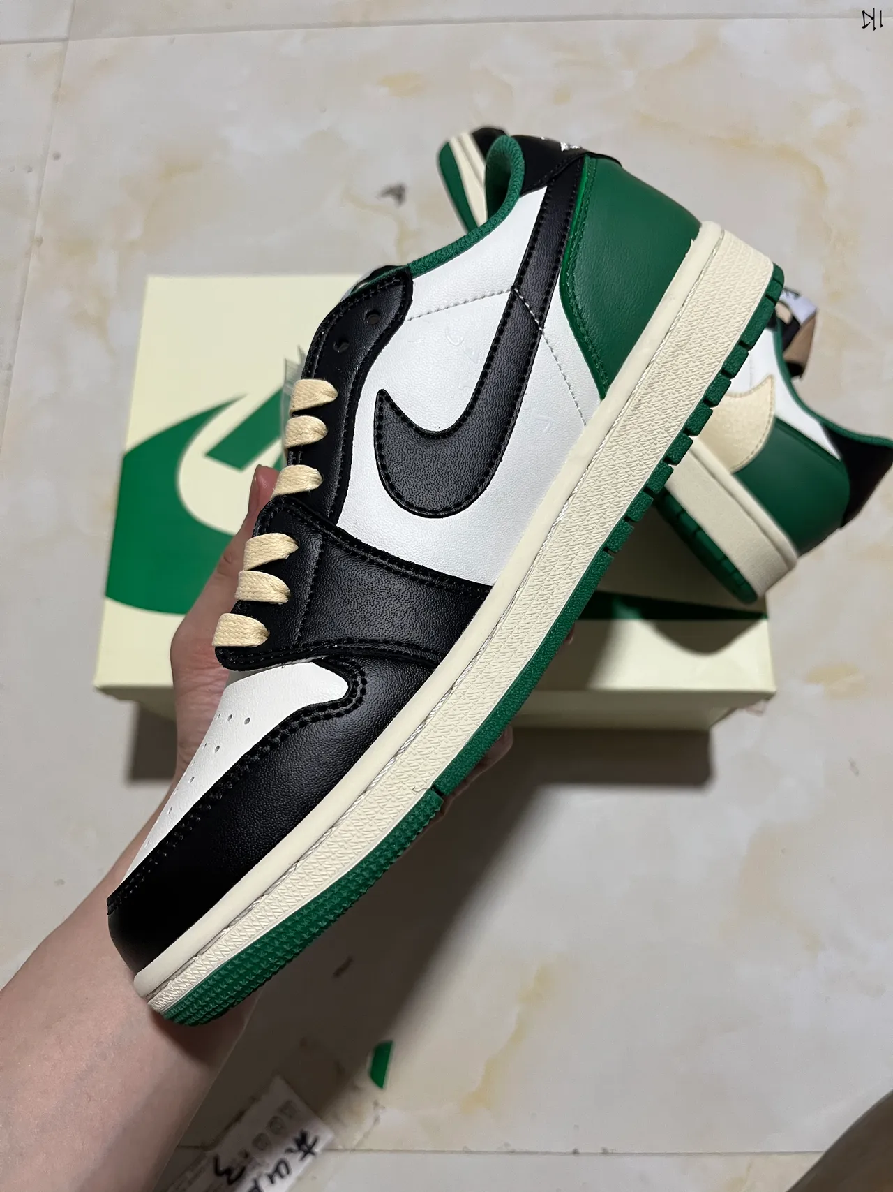 Nike Dunk Low White Black Green Cream Lifestyle Sneakers 5