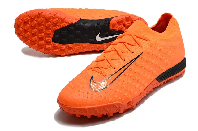 Nike Flyknit Ultra Chaussures de football Noir Orange Turf 21