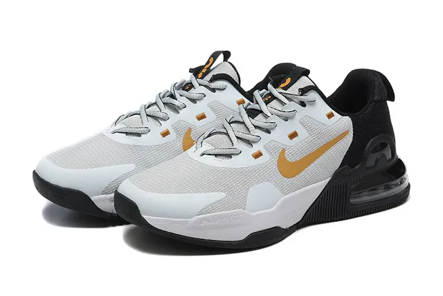 Nike Gris Noir Maille et Synthétique Supérieure Superposition de Cage Asymétrique Chaussures de Basketball 2