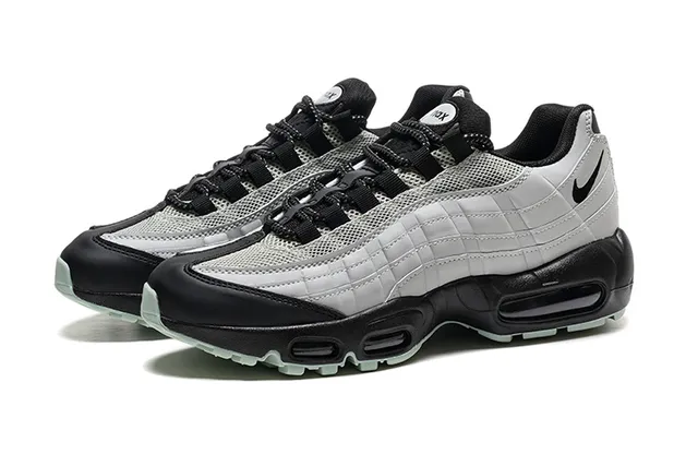 Nike Gray Black Quilted Upper Visible Air Cushioning Lifestyle Sneakers 5