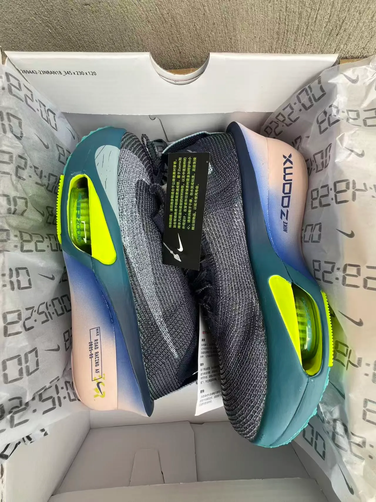 Nike Gray Blue Knit Upper Visible Air Cushioning Running Shoes 9