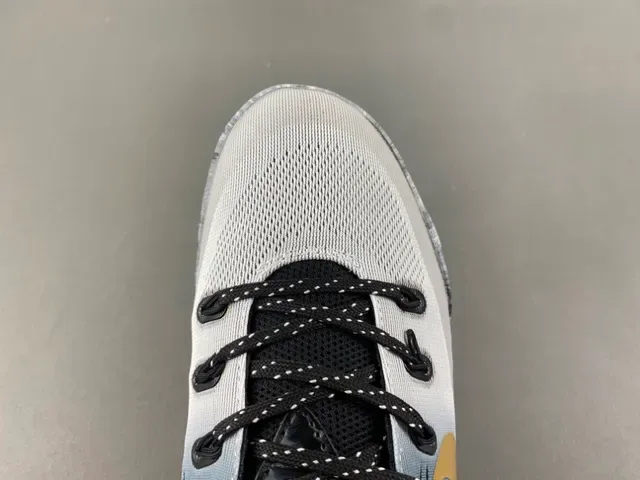 Nike Gray Gold Low-Top Perforated Mesh Upper Basketball Shoes 4